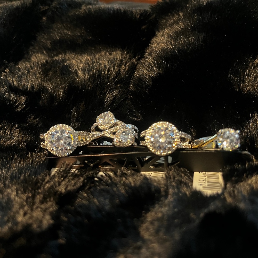 WEDDING RINGS and ENGAGEMENT RINGS